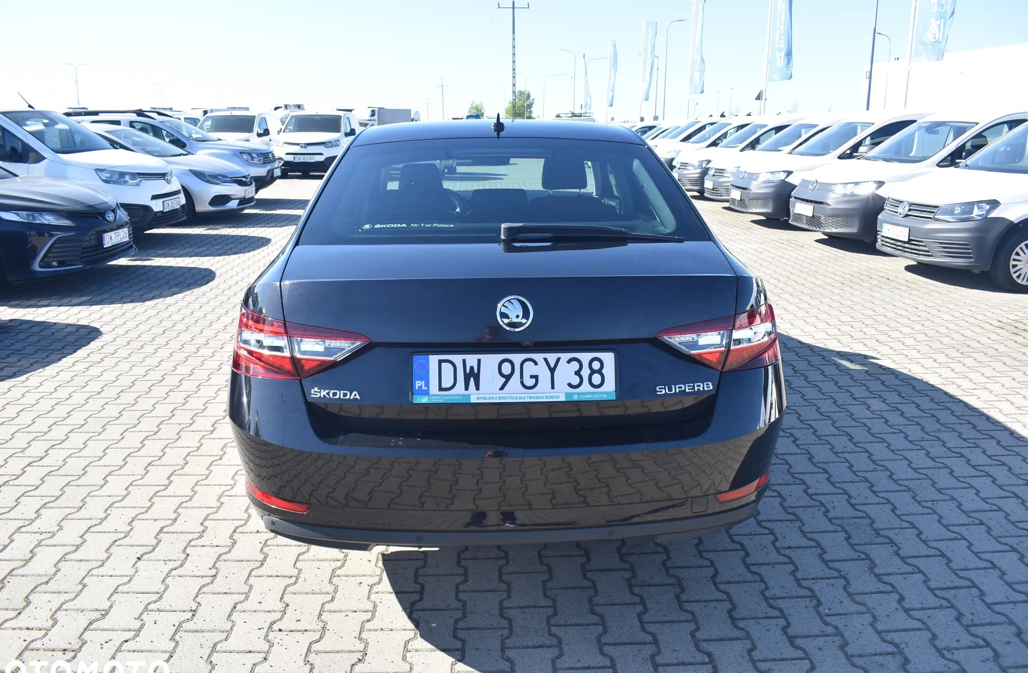 Skoda Superb cena 91800 przebieg: 174127, rok produkcji 2019 z Rzgów małe 781